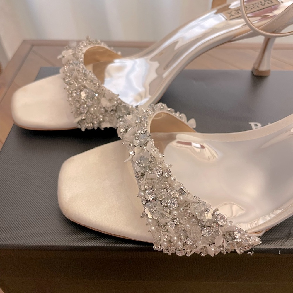 Badgley Mischka Heels